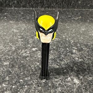 1999 Wolverine PEZ Dispenser - Marvel